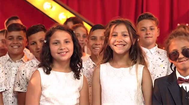 Photo of Porota pre televíznu súťaž „Čečensko Slovensko má talent“ vohnala slzy do očí rómskym deťom zo Sídliska Lunak IX.